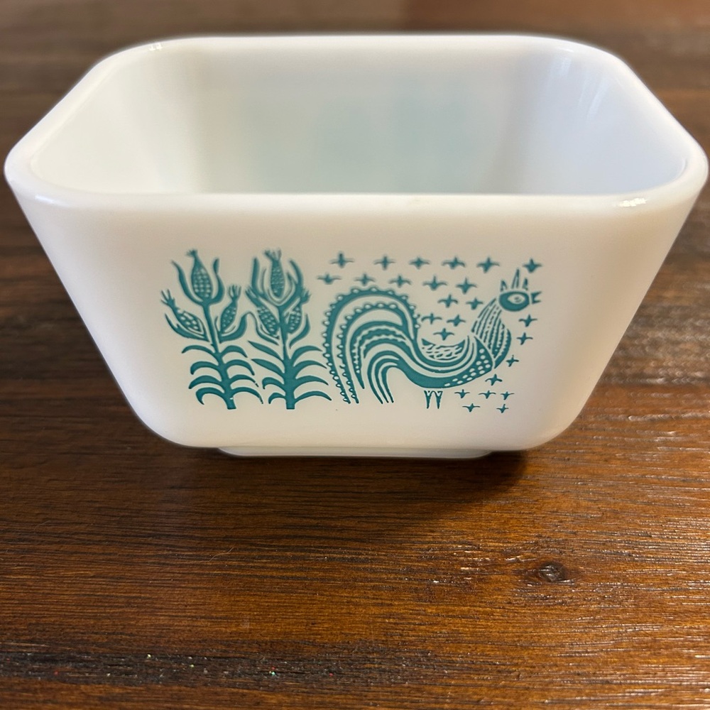 PYREX vintage Amish  butterprint dish - Picture 2 of 4